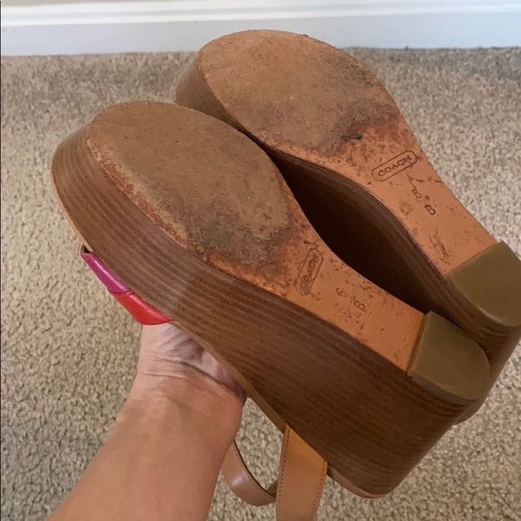 Coach sandals Tan Pink Coral - Picture 4 of 4